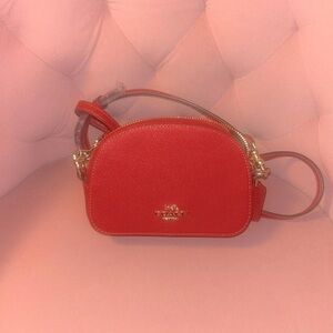 Serena Red Crossbody coach bag💋